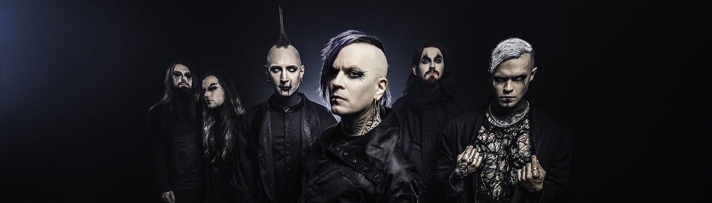 Essayage de merch avec Chris Harms / Offre-toi du nouveau merch pour ta tenue de tournée ! / Profitez-en !