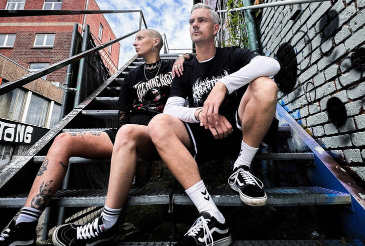 Fonce dans le moshpit !