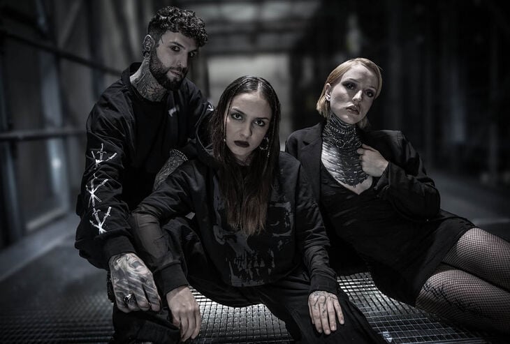 Assume ton obscurité