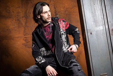 Rock Rebel by EMP / Par ici !